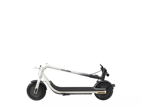 jaszmotor_webshop_yadea_starto_elektromos_roller_750w,_36v,_7,65ah,_litium_(Új)_-_feher galéria