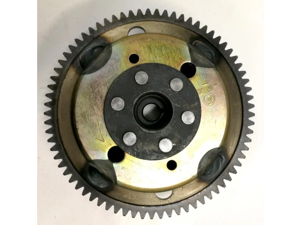 jaszmotor_webshop_gyujtas_alaplap_alloresz_+_lendkerek_(forgoresz)_minarelli_am3-4-5-6,_8_tekercses_-_power_force galéria