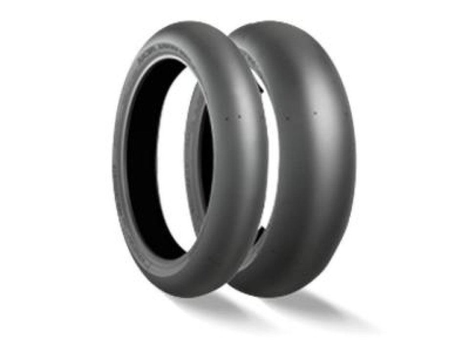 jaszmotor_webshop_bridgestone_200__655_r17_v02r_med_tl<br>(motor_abroncs)