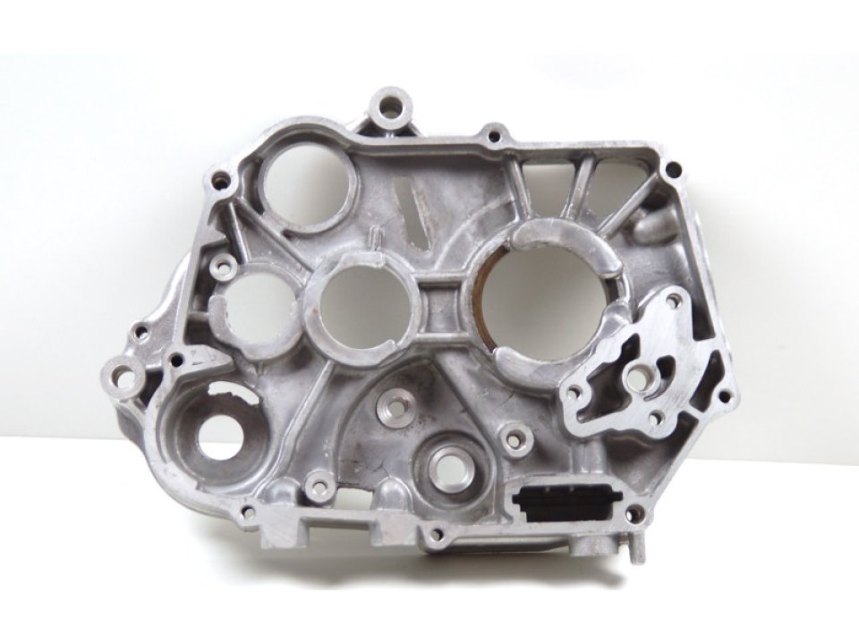 jaszmotor_webshop_blokkfel_<br>(jobb_oldali)_barton_fighter_3_50ccm_<br>(tip2)_-_moretti