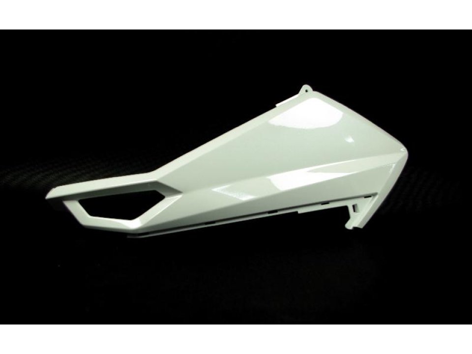 jaszmotor_webshop_bal_oldali_fenyszoro_burkolat_barton_b-max_125ccm_<br>(feher)_-_moretti