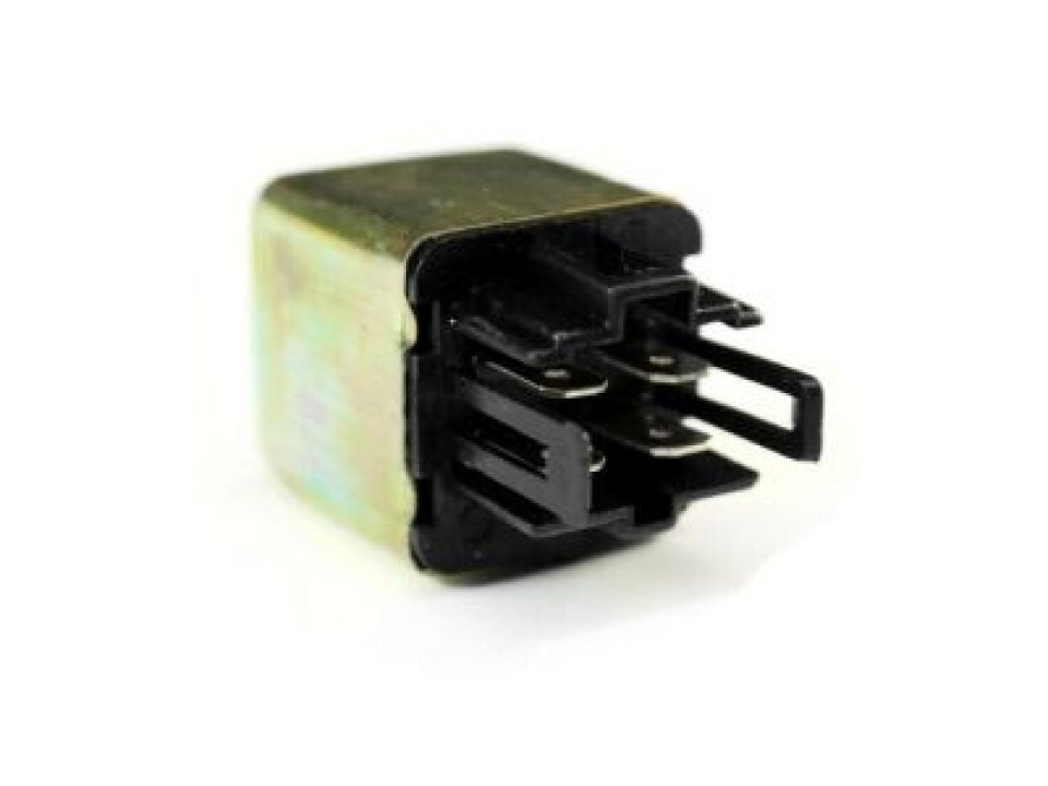 jaszmotor_webshop_inditorele_suzuki_ad50