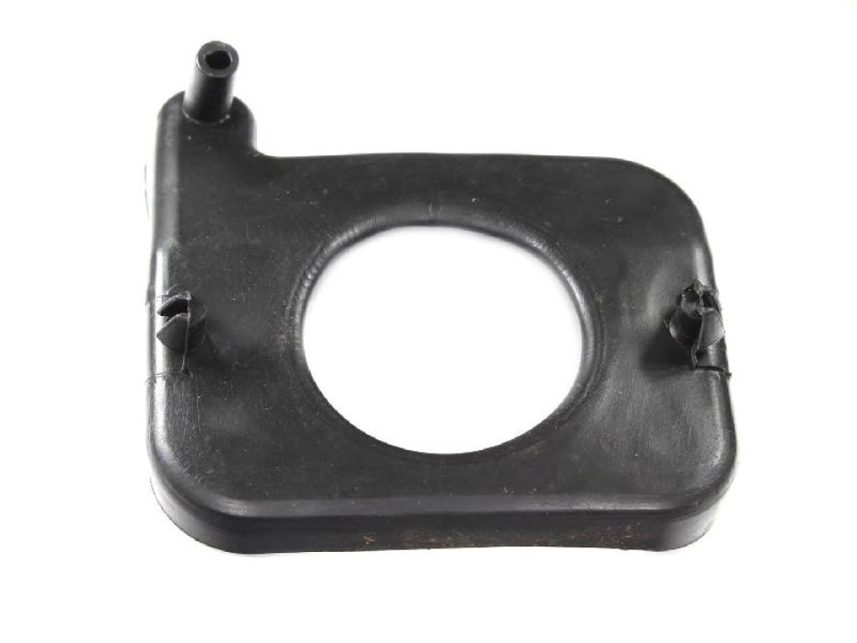 jaszmotor_webshop_benzintank_betolto_nyilas_gumi_burkolat_gy6_kinai_robogohoz