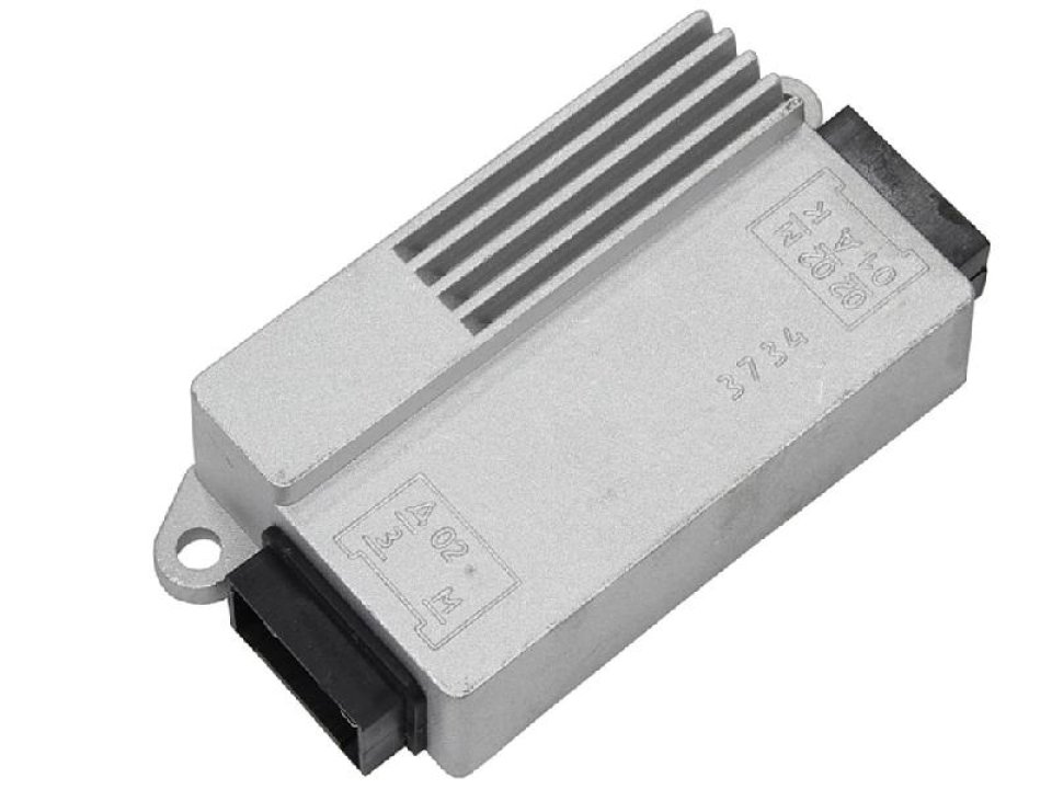 jaszmotor_webshop_feszultseg_szabalyzo_minsk_12v_<br>(6+4_csatlakozos)_-_mr