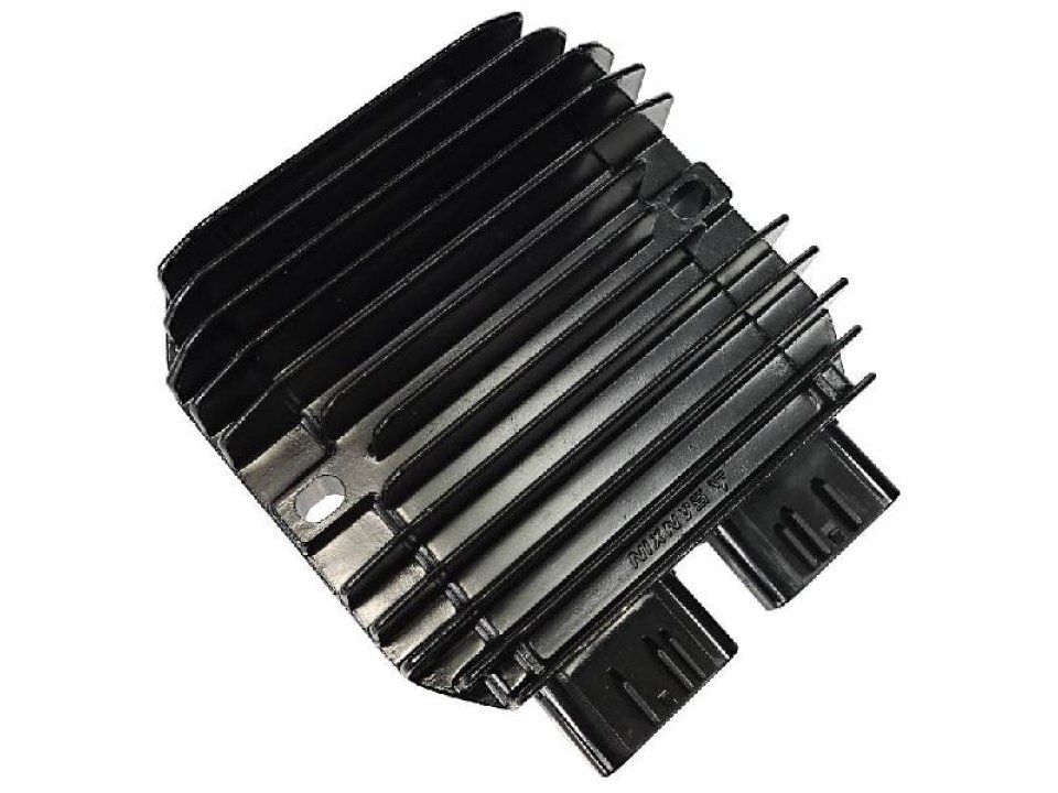 jaszmotor_webshop_feszultseg_szabalyzo_hisun_tactic_550