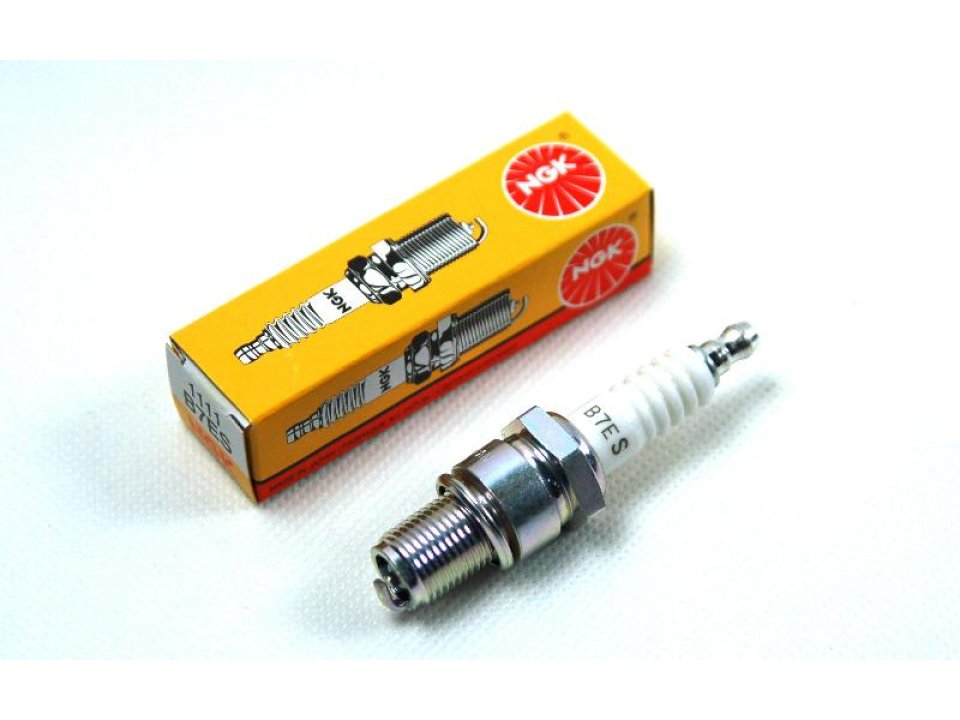 jaszmotor_webshop_gyertya_ngk_b7es_-_moretti