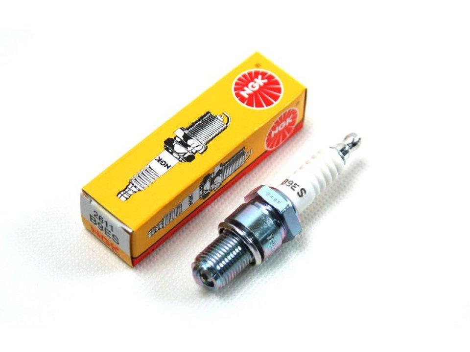 jaszmotor_webshop_gyertya_ngk_b9es_-_moretti