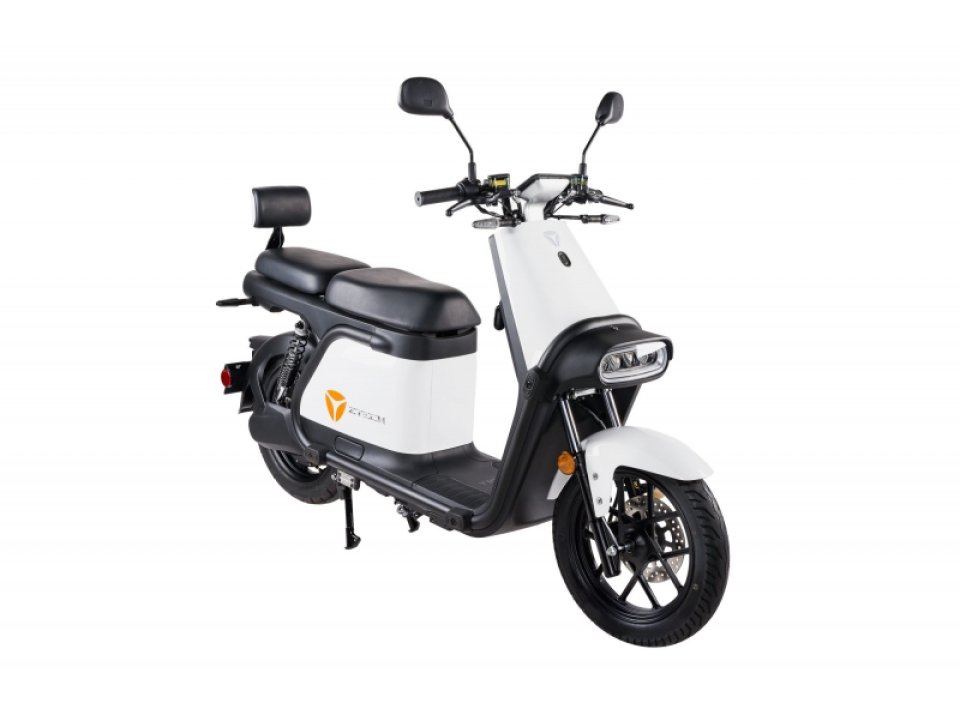 jaszmotor_webshop_z-tech_zt-39_y1s_elektromos_robogo_<br>(2730w,__60v,__24ah_x2,__li-ion)