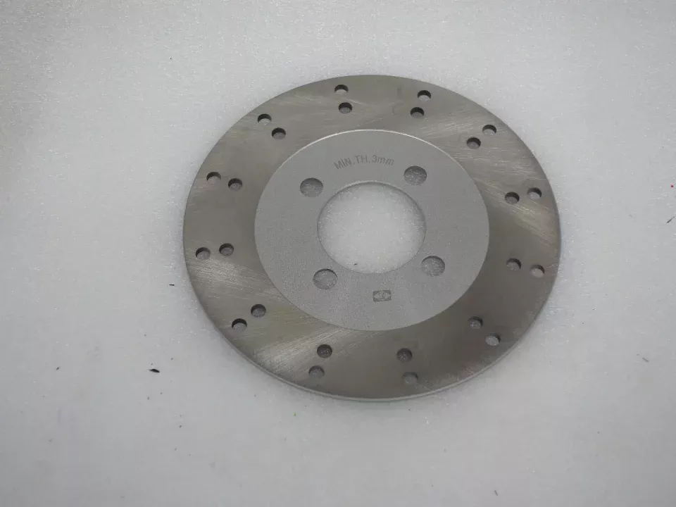 jaszmotor_webshop_fektarcsa_elso_barton_braver_300